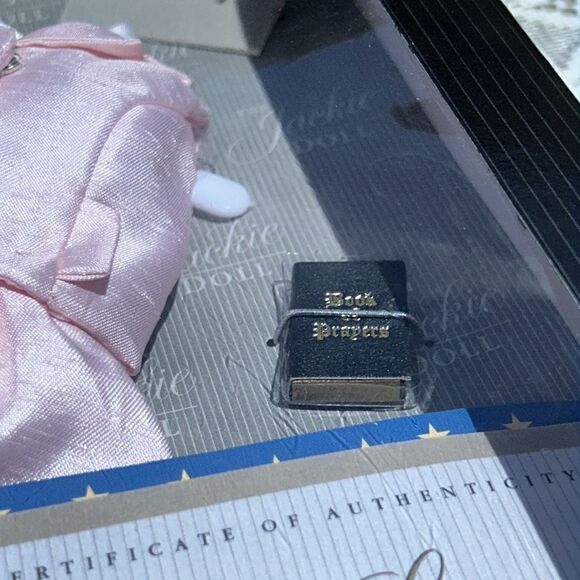 Oleg Cassini Pink Dress with Mantilla Visit to Rome & Vatican Book of Prayers - Picture 7 of 17